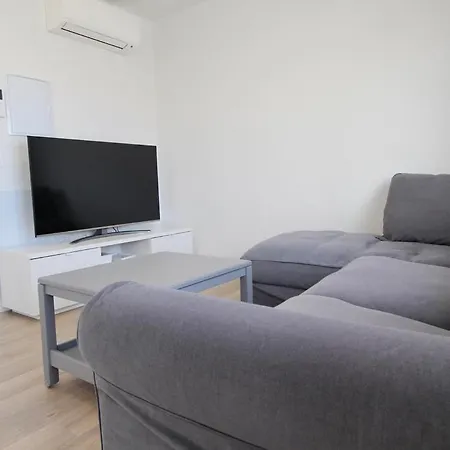 Victoria 80 By Homeprive *