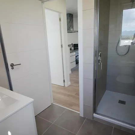 Apartment Victoria 80 By Homeprive *