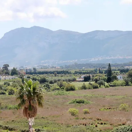 Apartment Victoria 80 By Homeprive *