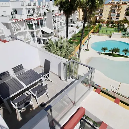 Apartment Victoria 80 By Homeprive *