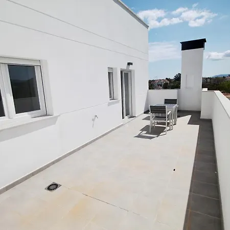 Victoria 80 By Homeprive *